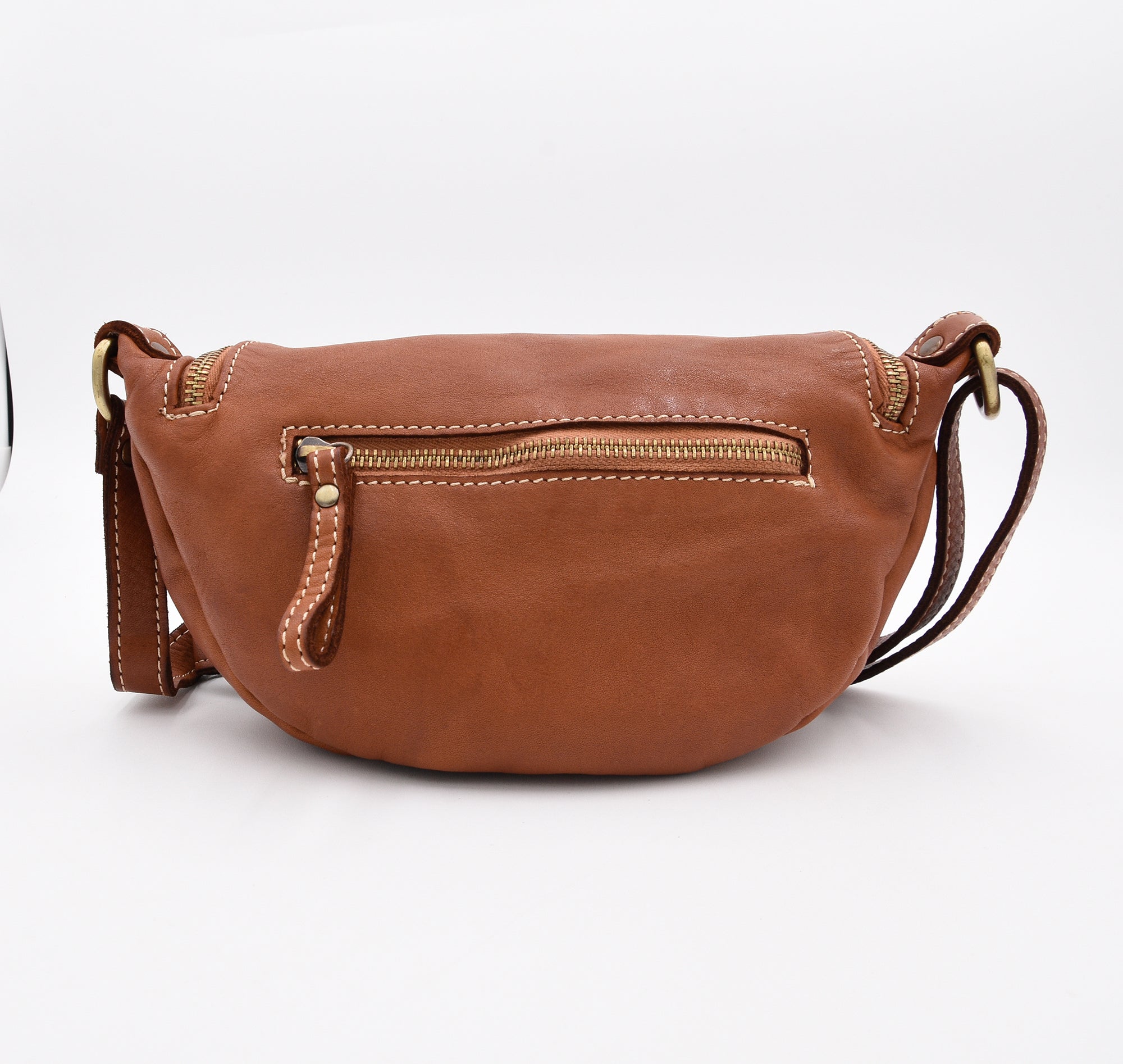 Avery Crossbody in Cognac