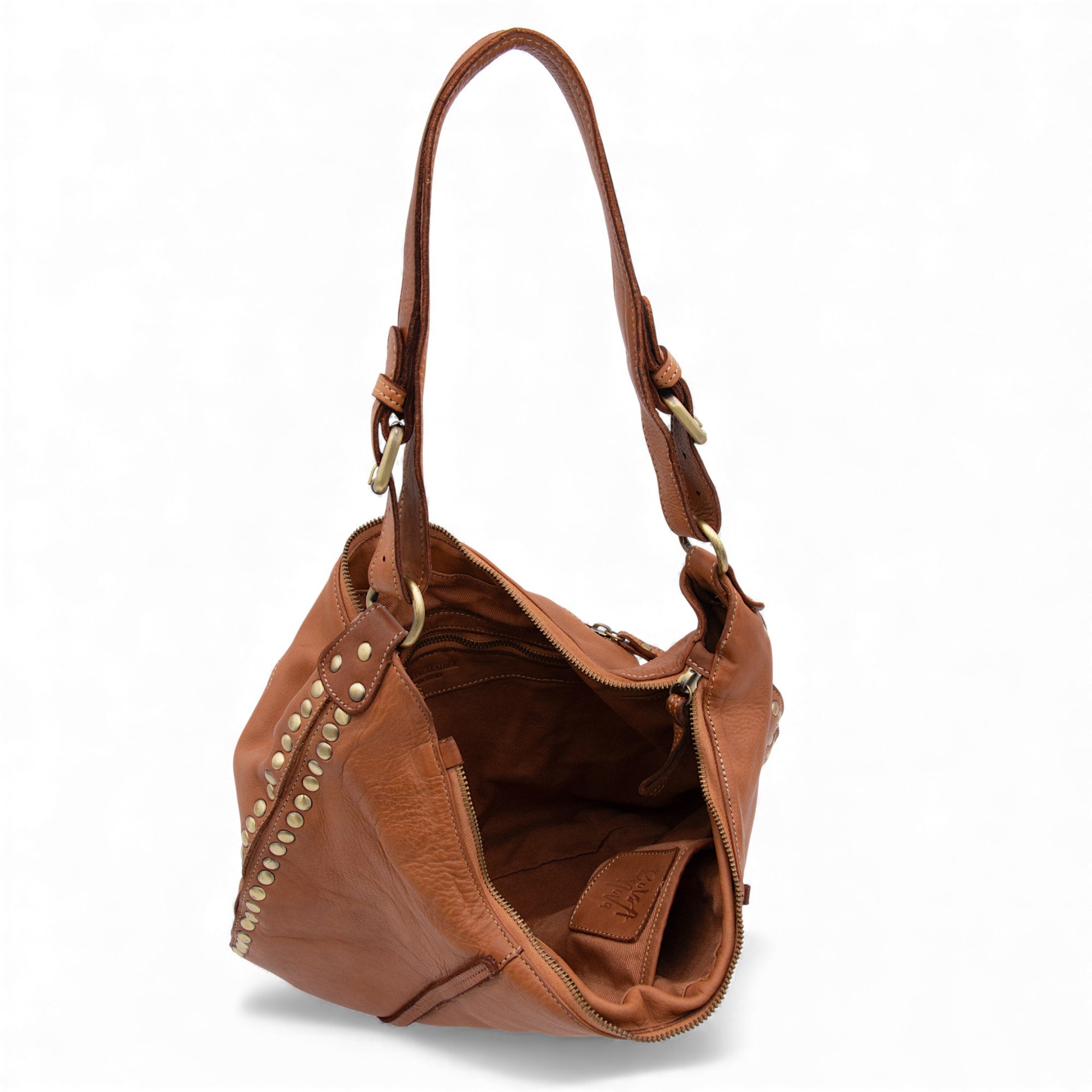 Anna Hobo in Cognac