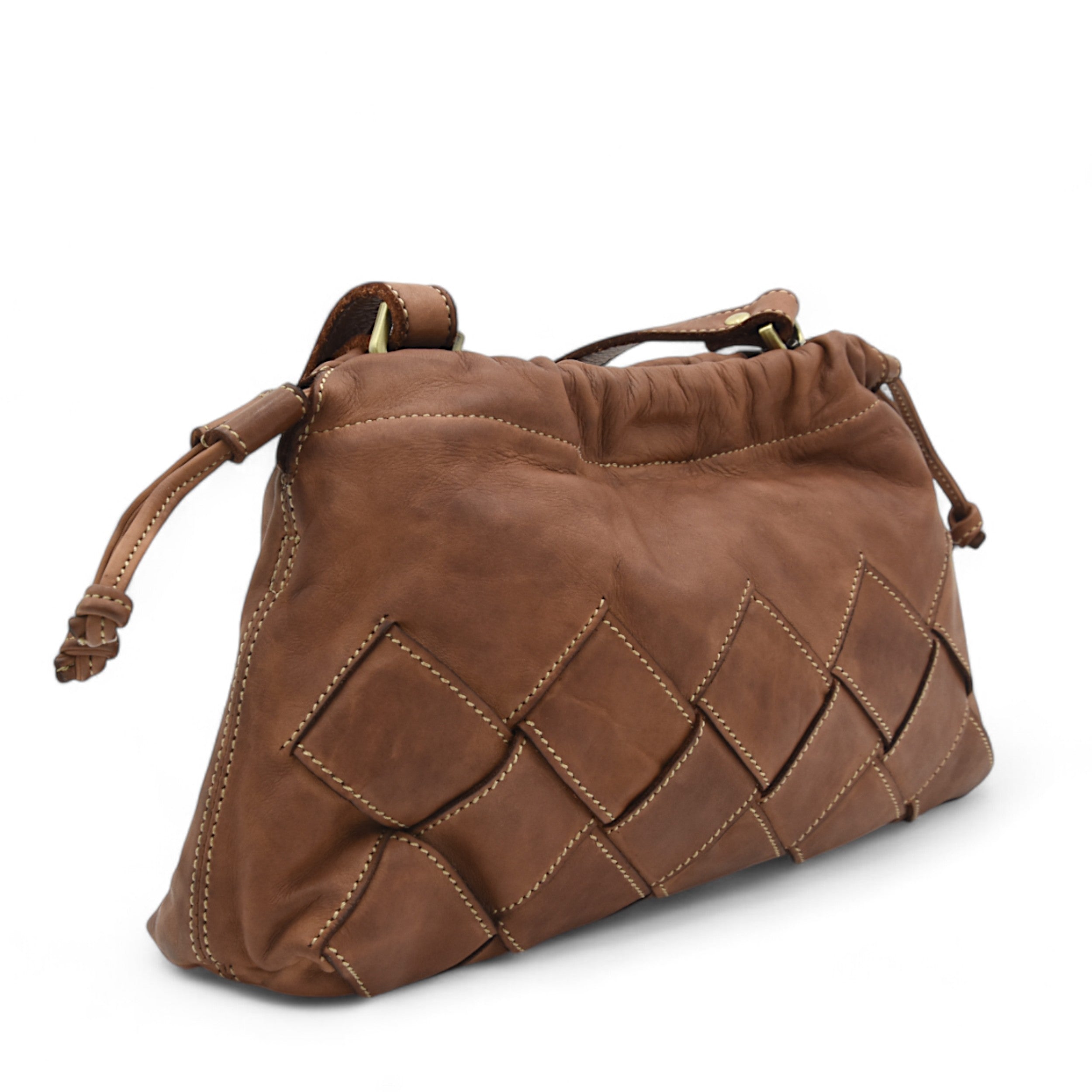 Greta Clutch in Cognac