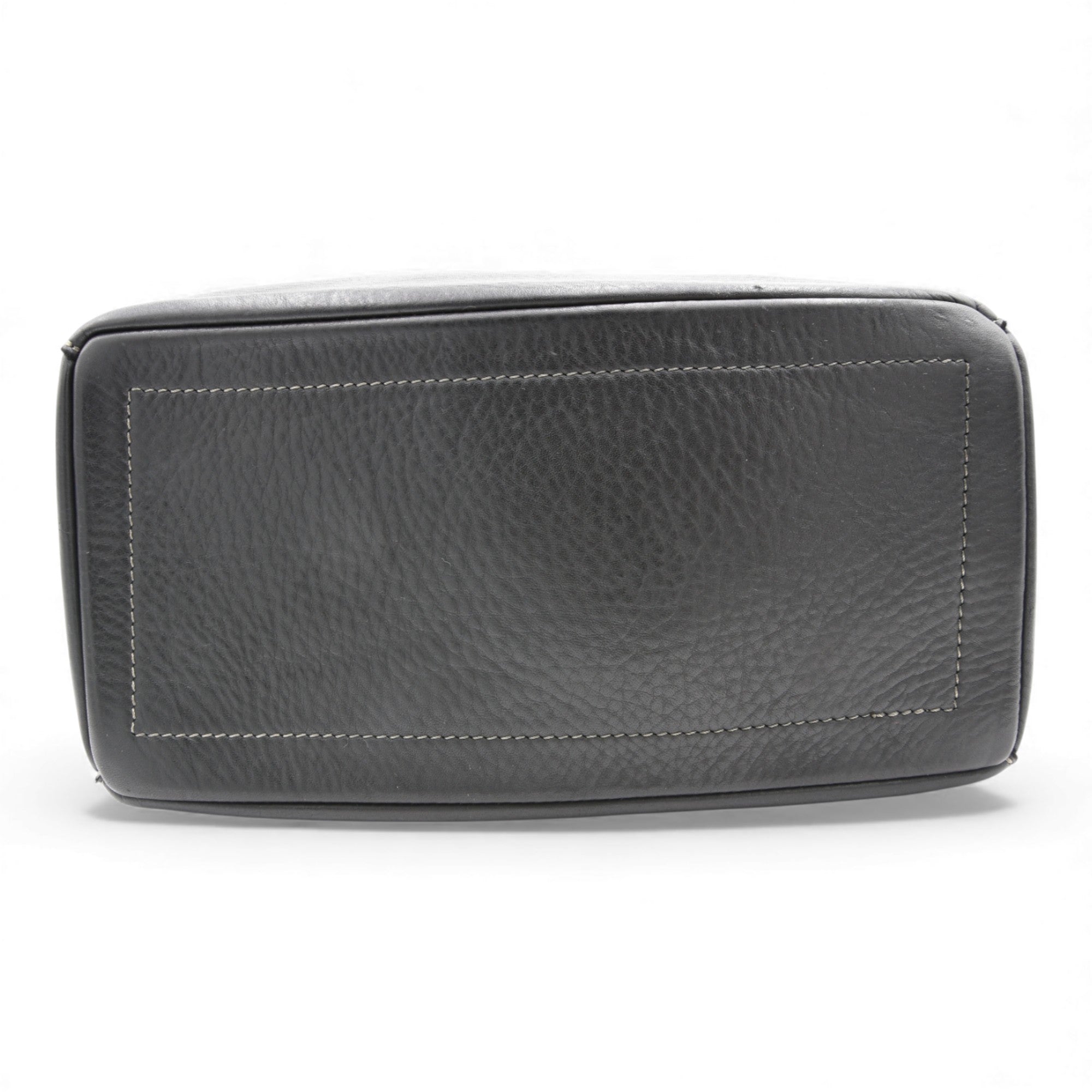 Wanderlust Tote in Black