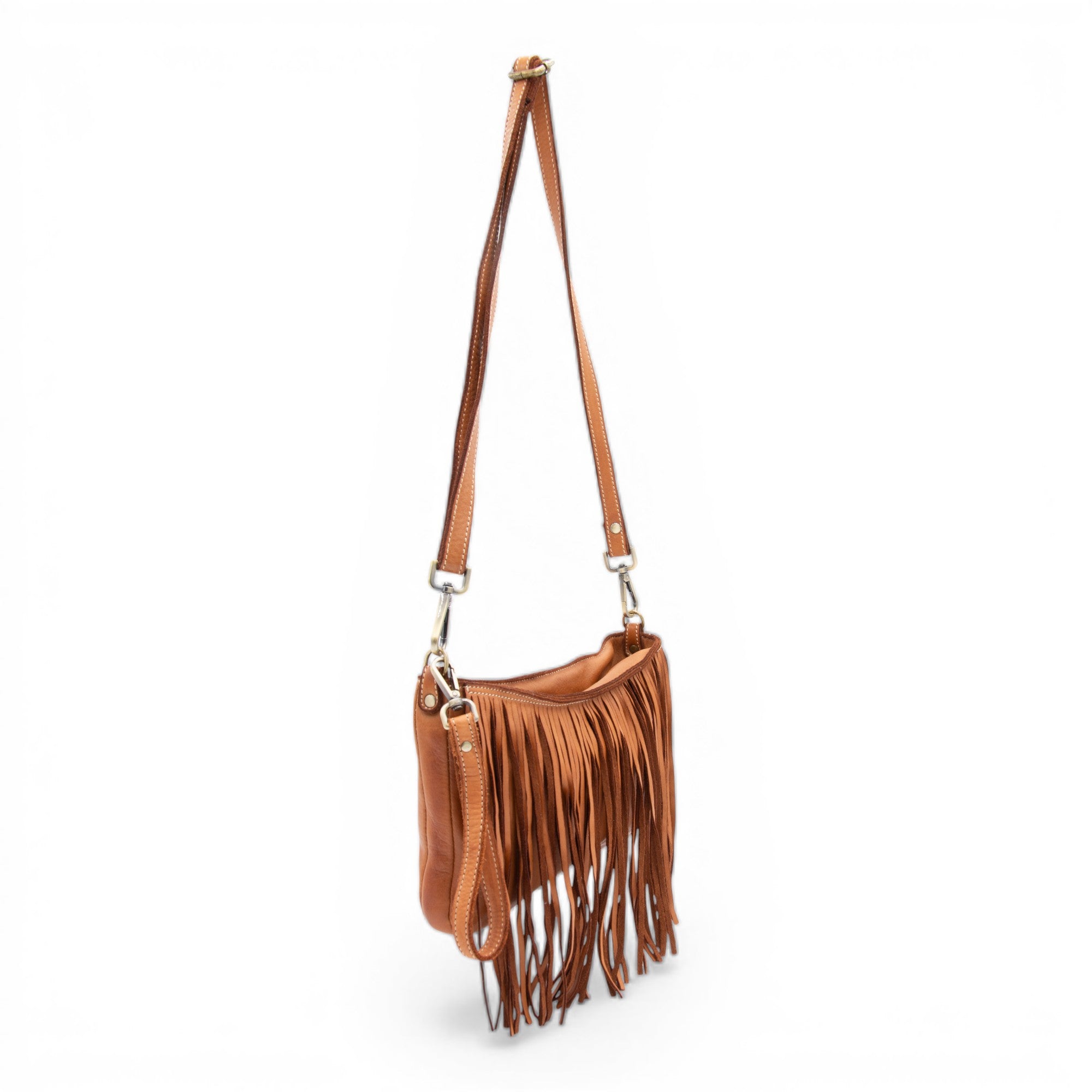 Fringe crossbody in Cognac