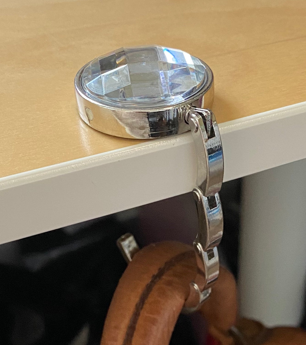 Portable Handbag Table Hook in Diamond – Bolsa Nova Handbags