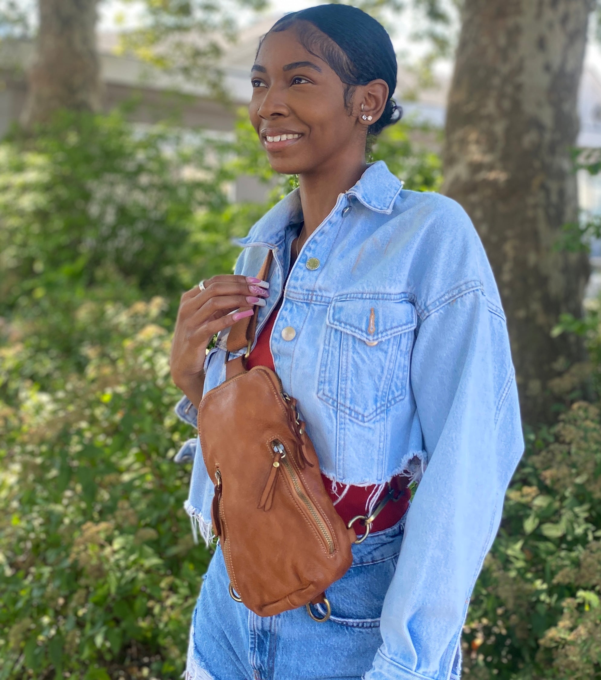 Logan Sling in Cognac