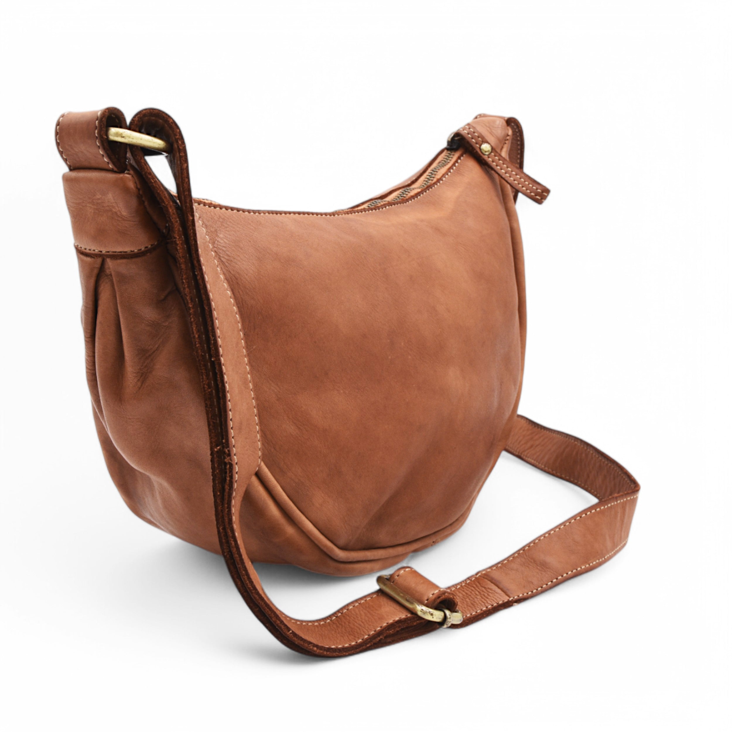 Hug Hobo in Cognac