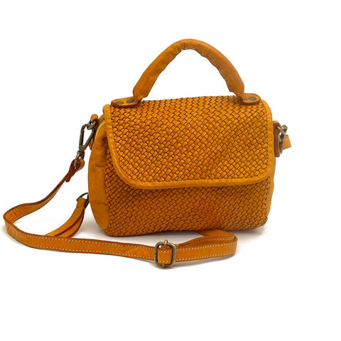 Aria Envelope Crossbody in Cognac – Bolsa Nova Handbags