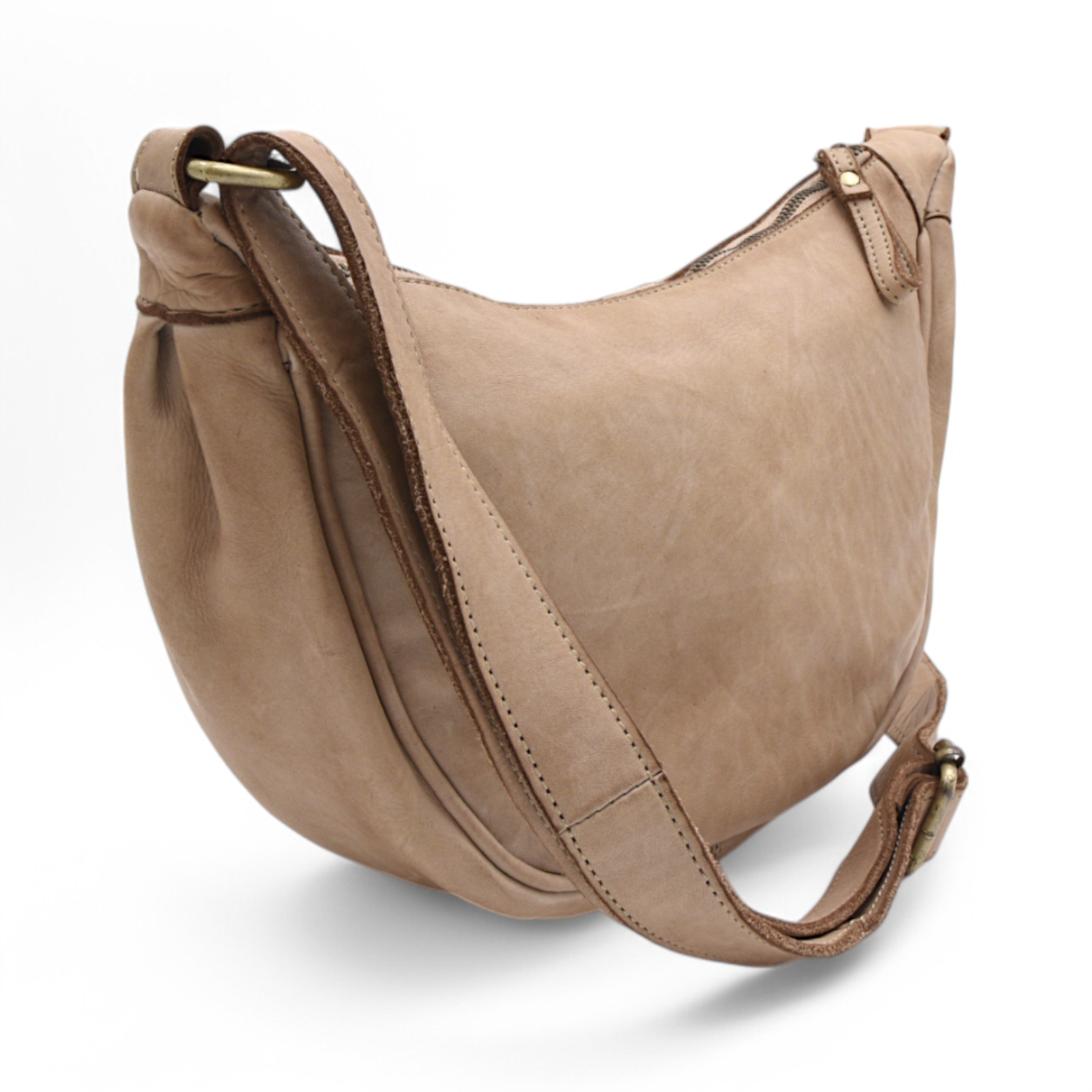 Hug Hobo in Light Taupe