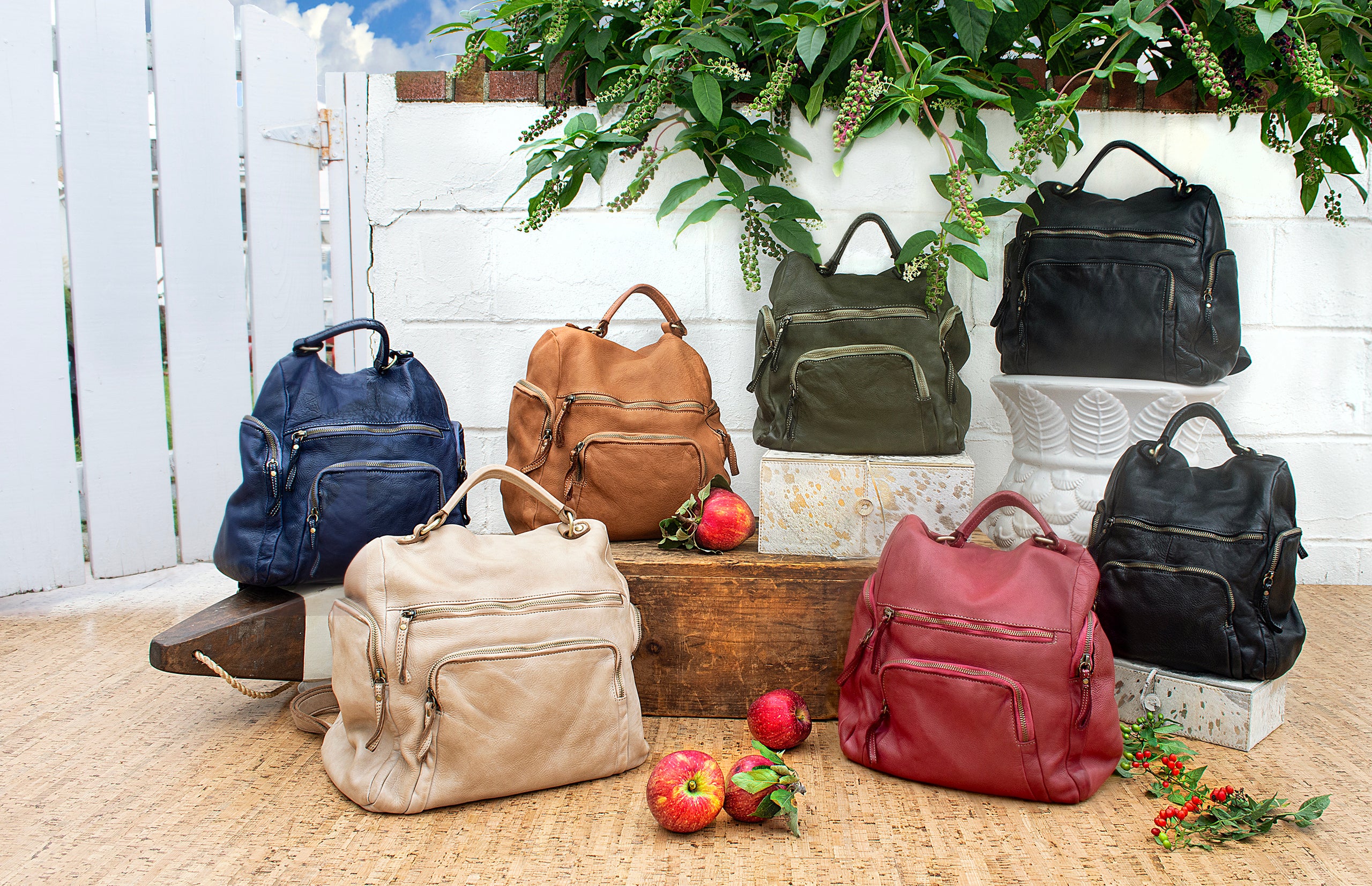 Bolsa Nova Handbags, Purses & Wallets